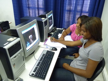 Lavras-MG, Brazil. Photo courtesy of: Prof. Ulisses Leit&atilde;o